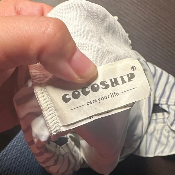 EUC COCOSHIP Grey and White Striped Top w/ Front-Tie Closure ๐ - Picture 2 of 7